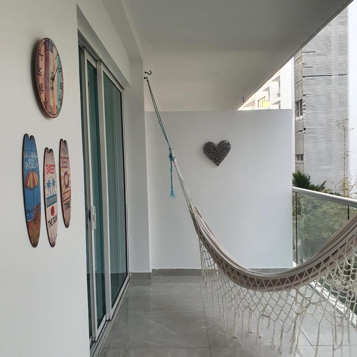 Luxurious, Modern In Morros 3 Apartamento