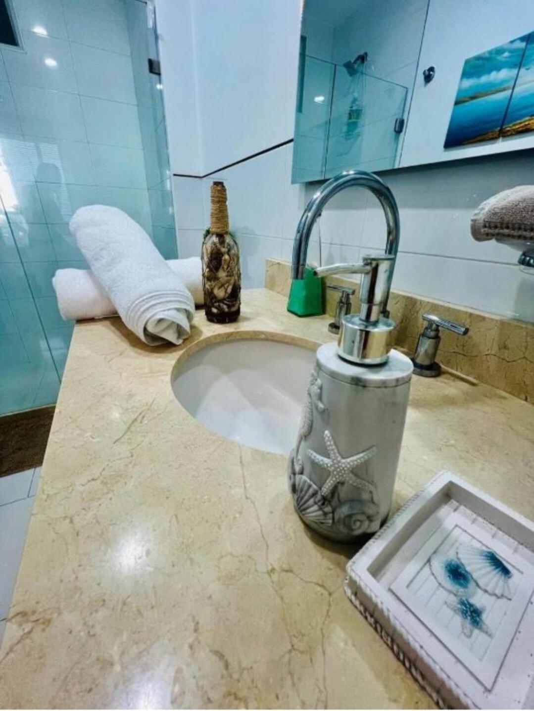 Luxurious, Modern In Morros 3